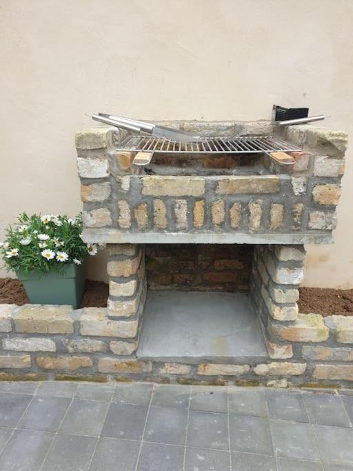 Maisonnette Individuelle Pour 4 Personnes 2 Chambres Terrasse - Design & Haute Qualite Bourbourg Dış mekan fotoğraf