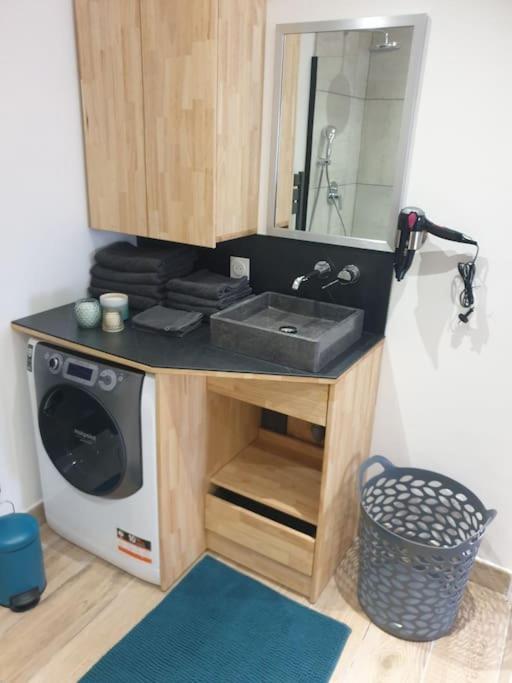 Maisonnette Individuelle Pour 4 Personnes 2 Chambres Terrasse - Design & Haute Qualite Bourbourg Dış mekan fotoğraf